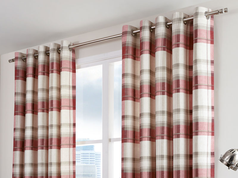 Made-to-measure curtains